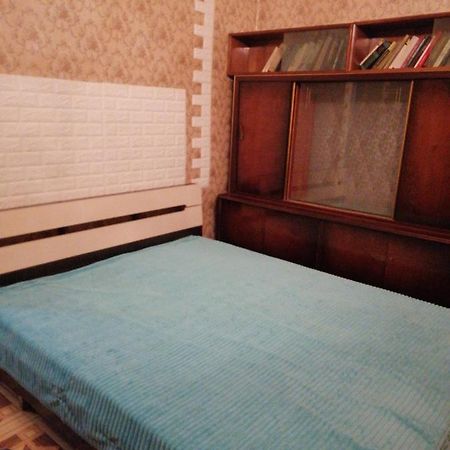 Apartmán Рядом С Автовокзалом Oděsa Exteriér fotografie