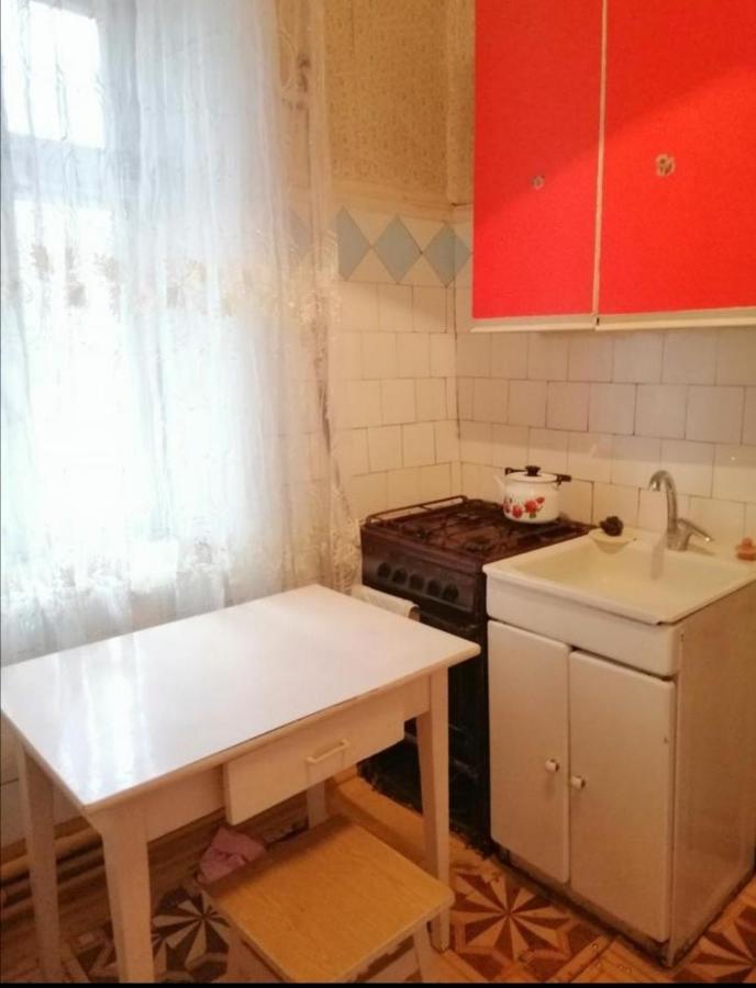Apartmán Рядом С Автовокзалом Oděsa Exteriér fotografie